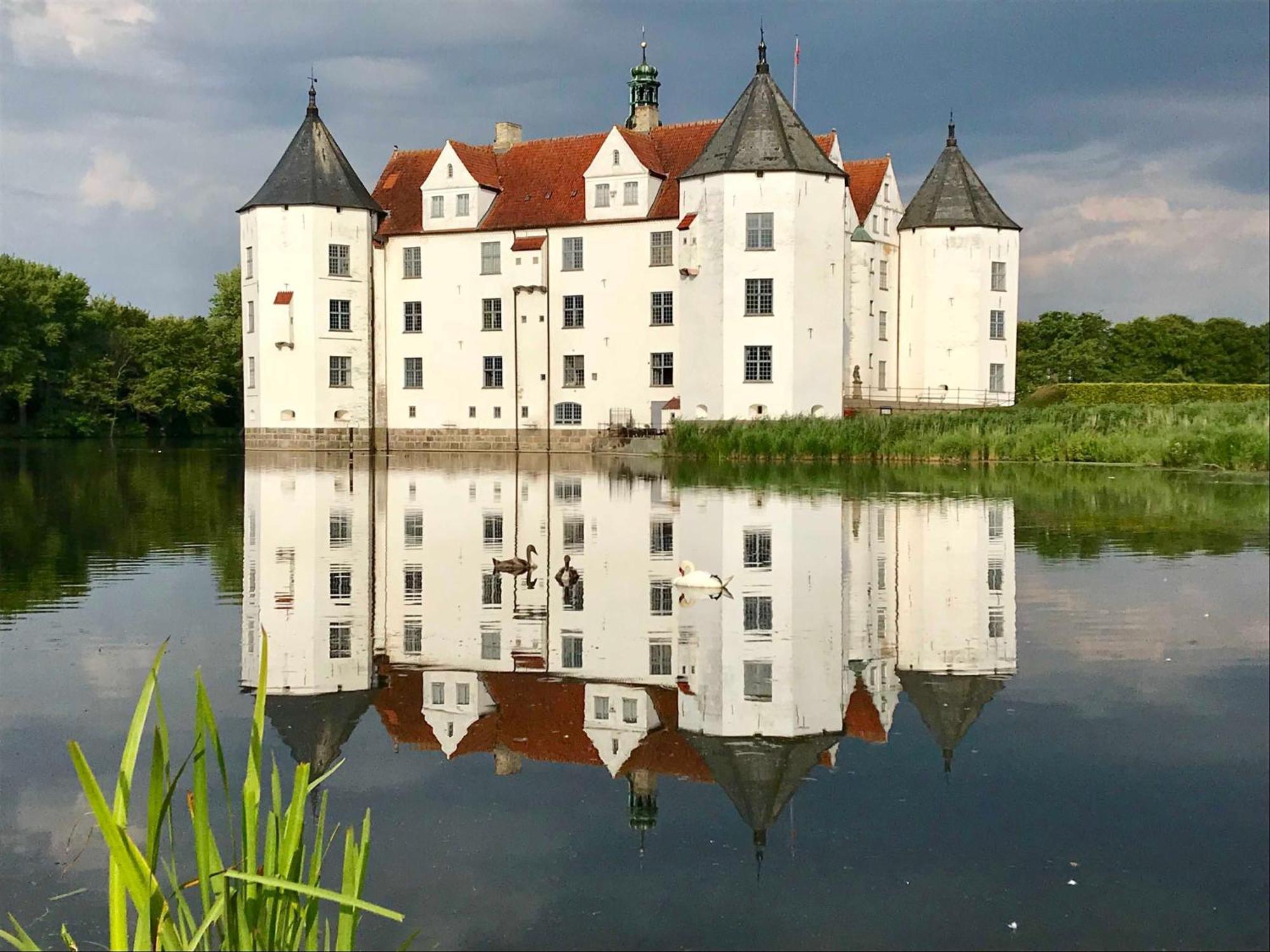Ferienwohnung Skowronek Am Kurpark 글룩스부르크 외부 사진